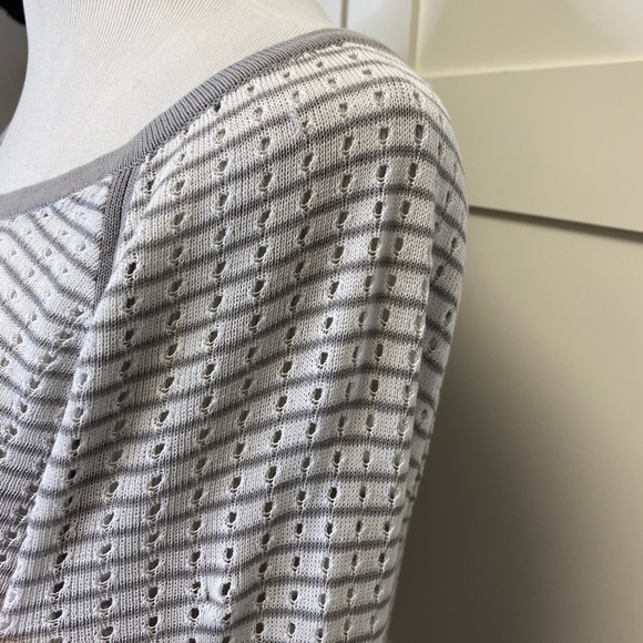 Rag & Bone Perforated Boyfriend Tunic Sweater XS - Picture 4 of 7